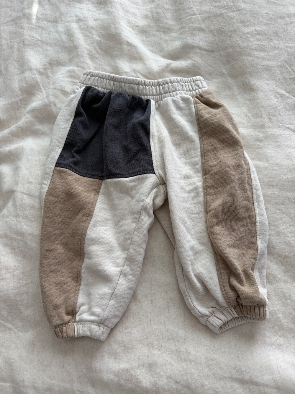 Zara Kids Colorblock Joggers in Cream, Taupe & Charcoal